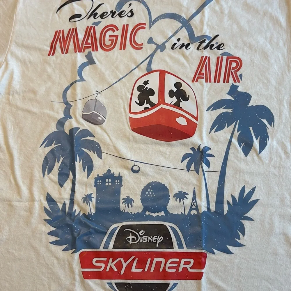 🐰 Disney Skyliner Mickey Minnie T-shirt Hollywood Studios EPCOT NWOT Medium M - Picture 4 of 6